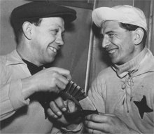 Bengt Nordenman och Einar Ask i samband med en veteranmatch på 40-talet.